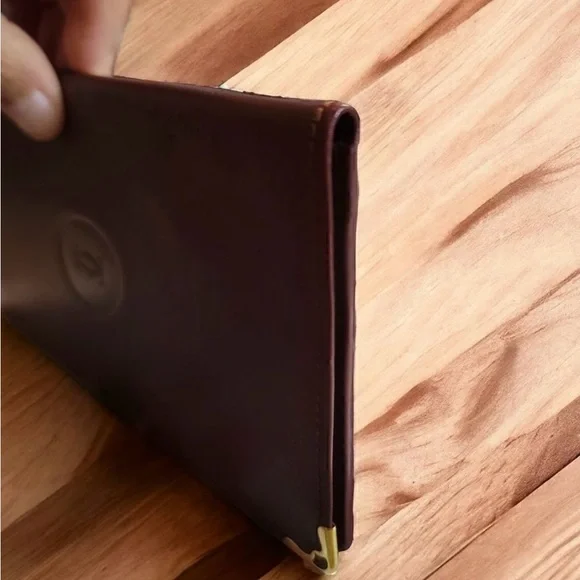 Vintage Cartier Bordeaux Bifold Long
Wallet in EUC - Picture 9 of 14